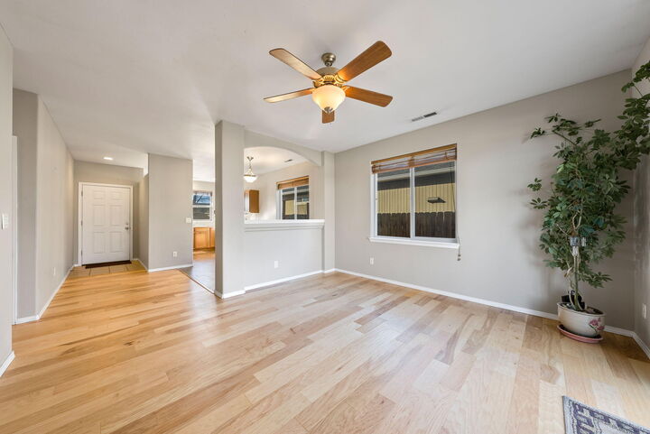 Property Photo: 3115 SW Peridot Avenue OR 97756