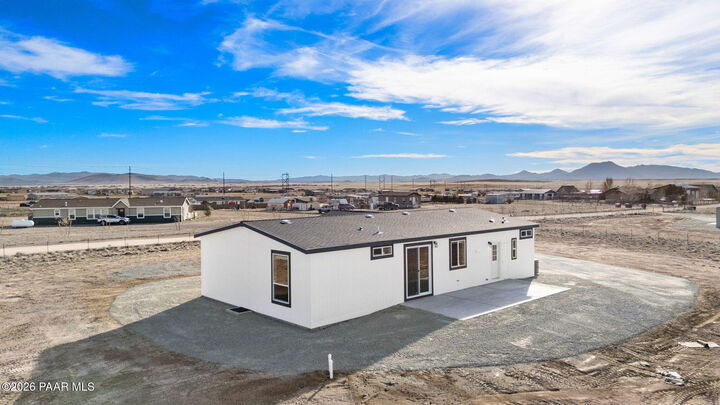 Property Photo:  7420 E Bunkhouse Road  AZ 86315 