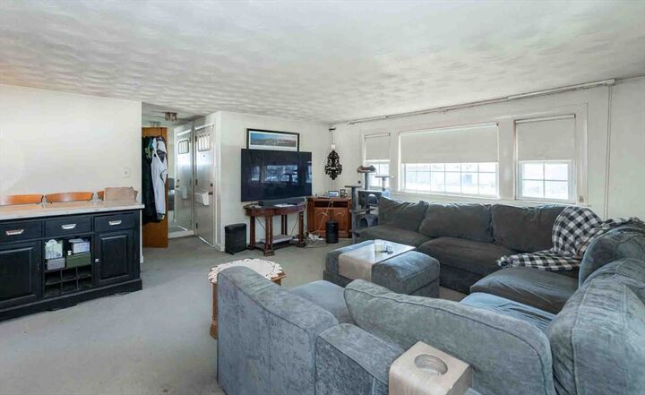 Property Photo: 18 Wellesley Rd MA 02474