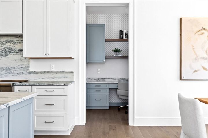 Property Photo:  8 Common Court 8  MA 02421 