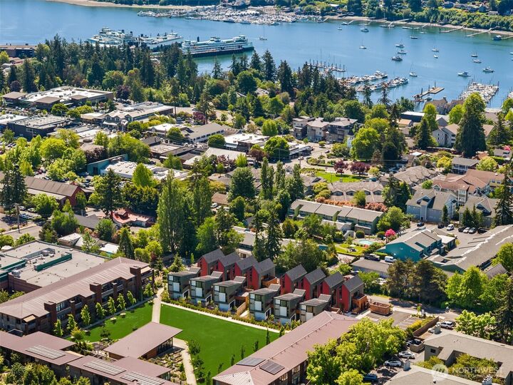 Property Photo:  210  Shepard Way NW  WA 98110 