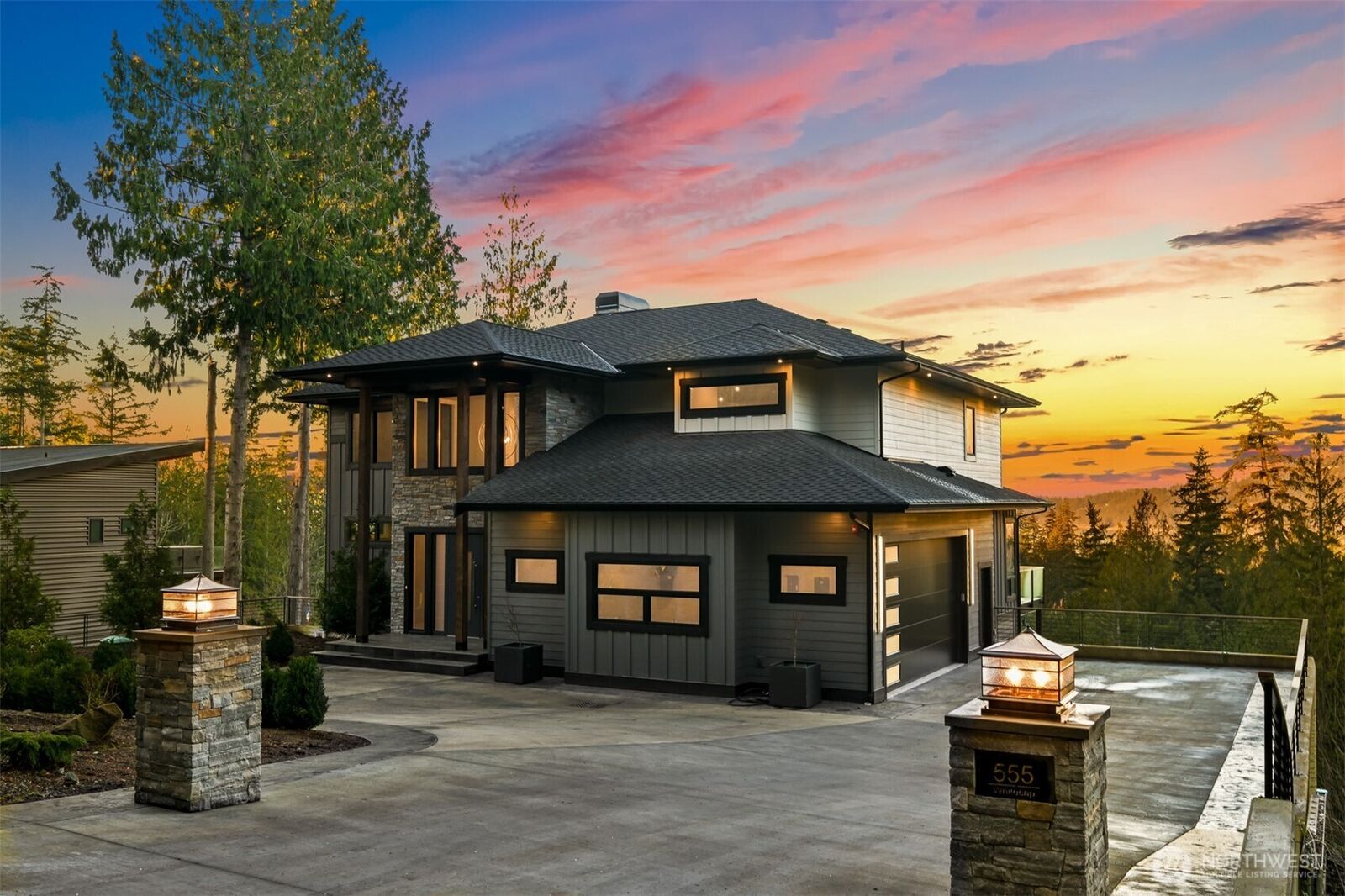 Property Photo:  555  Whitecap Road  WA 98229 