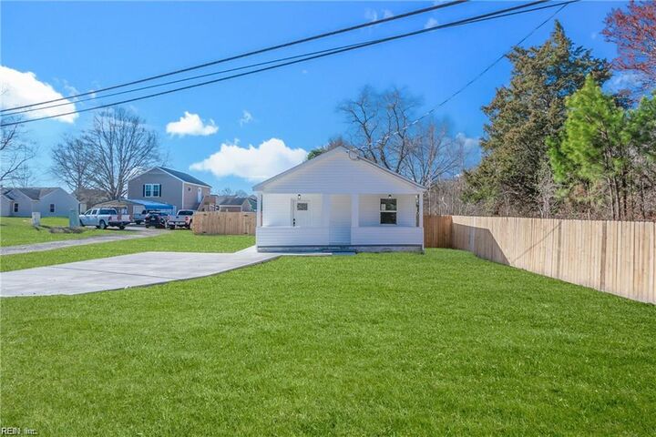 Property Photo:  2761 Cedar Rd  VA 23323 