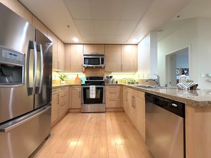 Property Photo: 88 Bush Street 3152 CA 95126