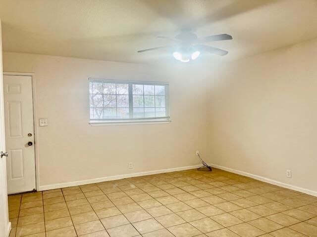 Property Photo: 213 Rendon Avenue CA 95205