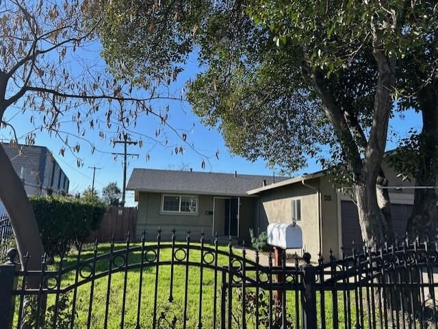 Property Photo:  213 Rendon Avenue  CA 95205 