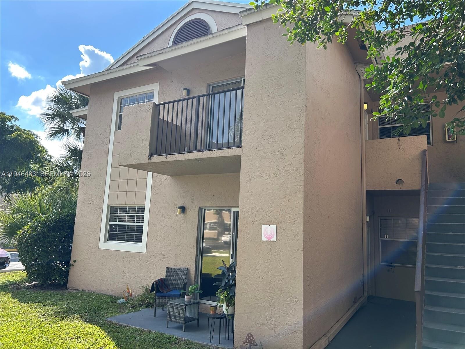 Property Photo:  1791 NW 96th Ter 4K  FL 33024 