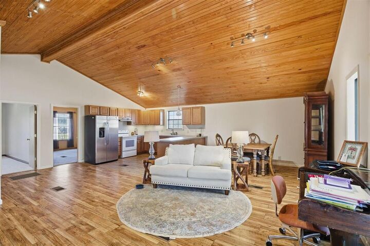 Property Photo:  225 Malone Rd Road  LA 70633 