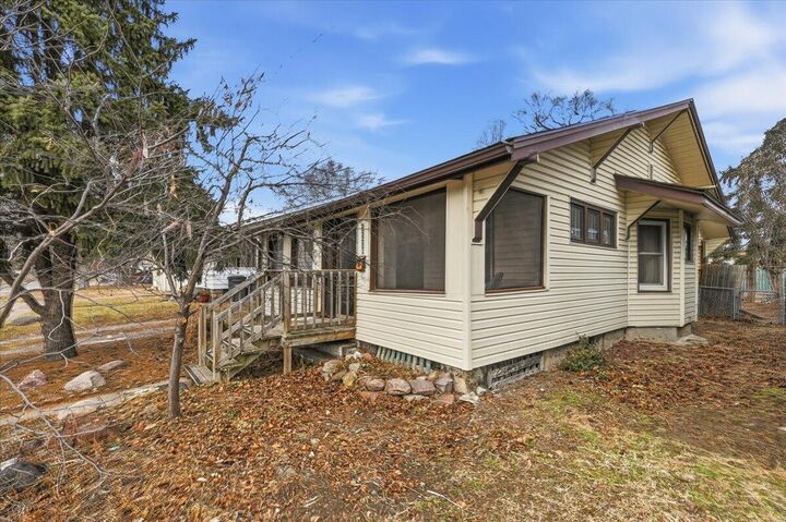 Property Photo: 3508 Ave C IA 51501