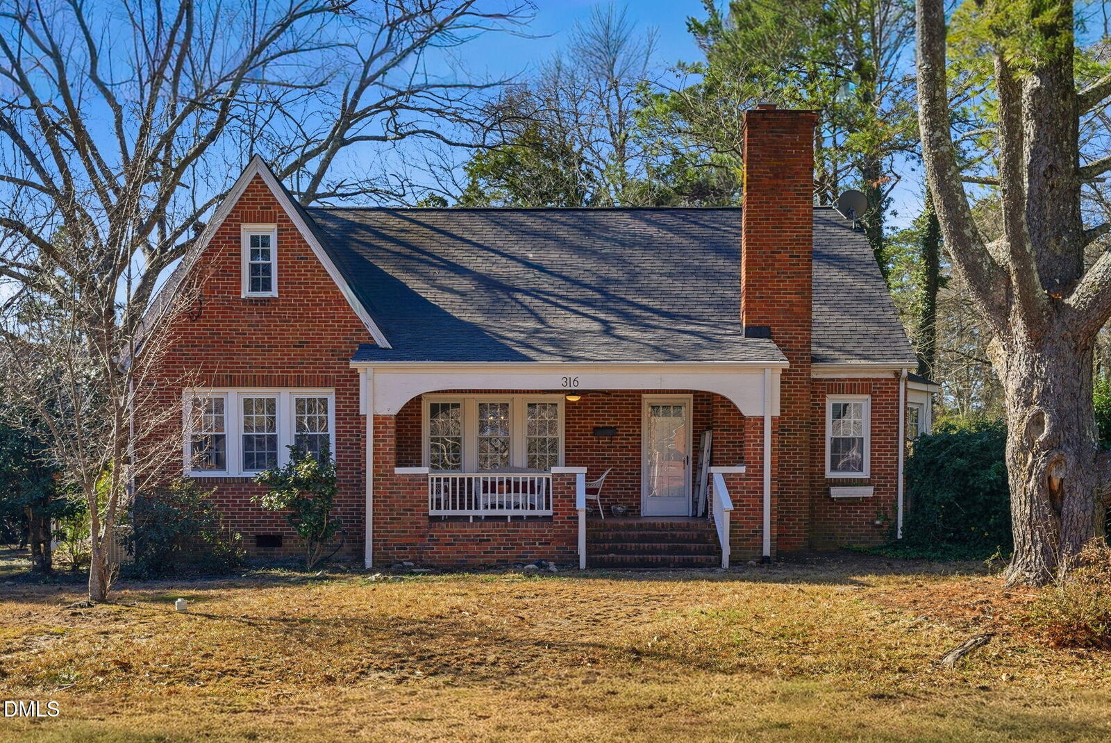 Property Photo:  316 Angier Road  NC 27526 