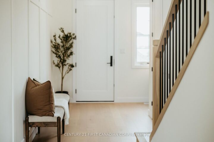 Property Photo:  1382 Shields Place  ON N6G 0Z8 