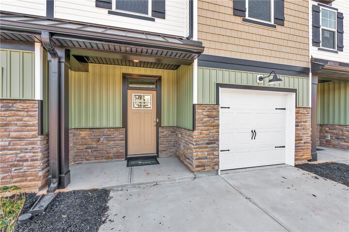 Property Photo: 413 Belgrove Way SC 29641