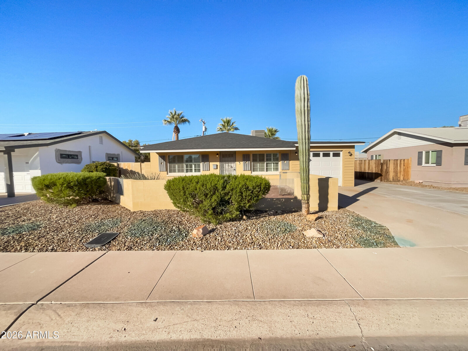 Property Photo:  7626 E Catalina Drive  AZ 85251 