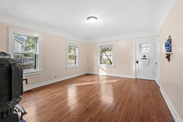 Property Photo:  1105 W Church Street  CA 95482 