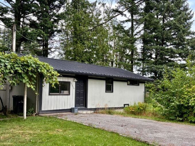 Property Photo: 37318 Ward Road BC V3G 2K6
