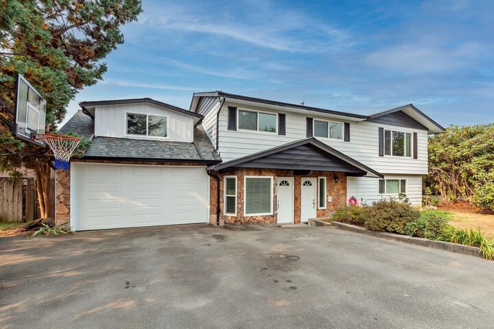 Property Photo: 7659 Wren Street BC V2V 3C2