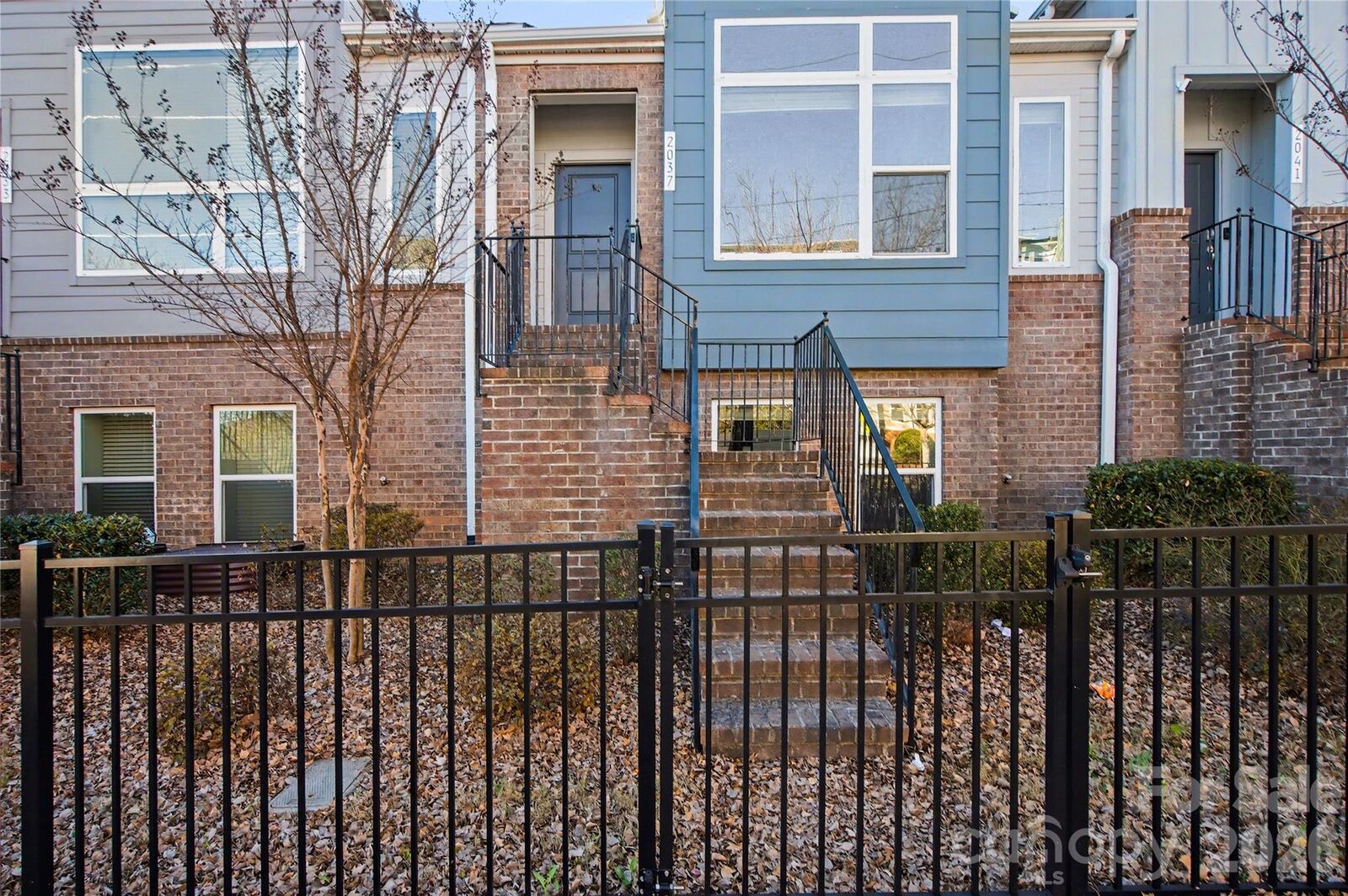 Property Photo: 2037 Statesville Avenue NC 28206