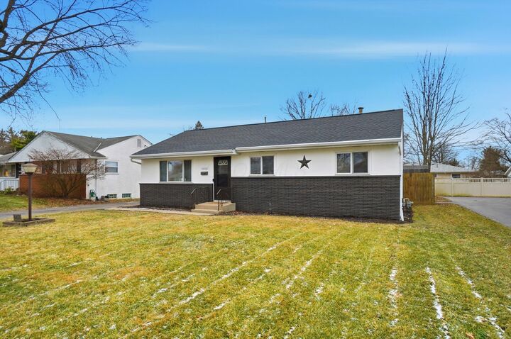 Property Photo: 4455 Kenfield Road OH 43224