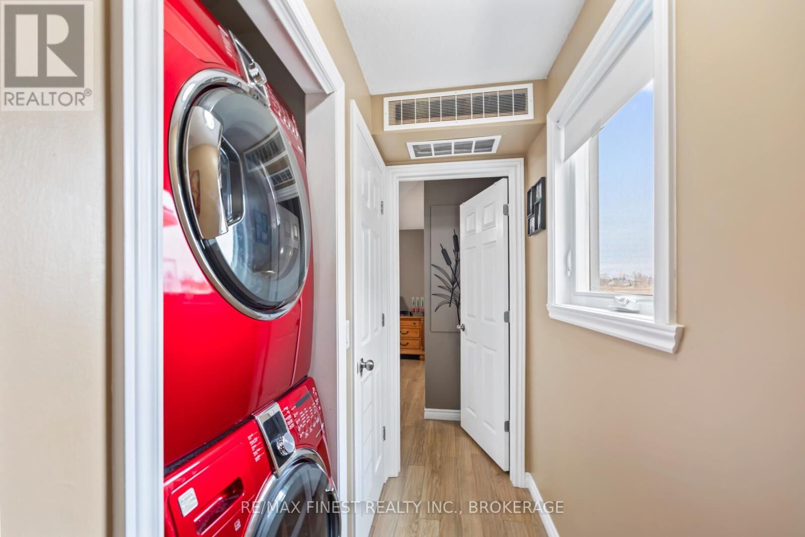 Property Photo: 29 Cummings Road ON K0E 1M0