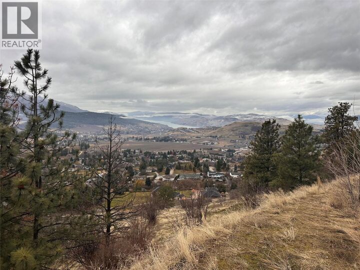 Property Photo:  167 Ravine Drive  BC V1B 3B7 