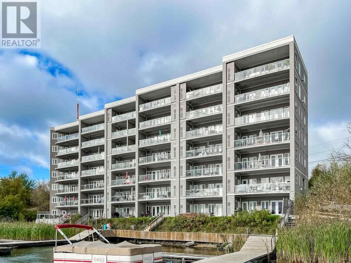 Photo de la propriété: 5- 204 Bay Road ON P9N 3P3