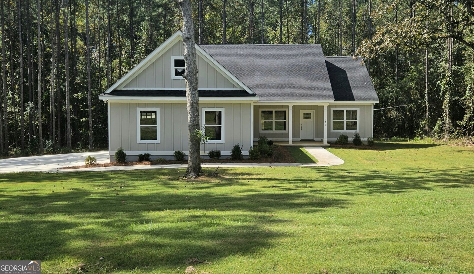 Property Photo:  415 Woodridge Lane  GA 39827 