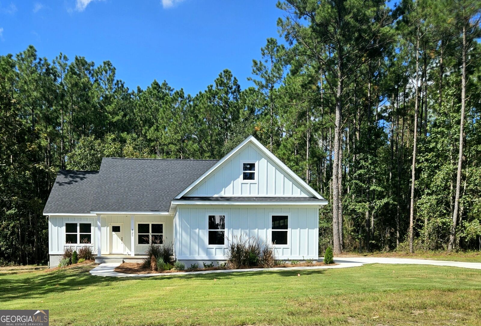 Property Photo:  425 Woodridge Lane  GA 39827 