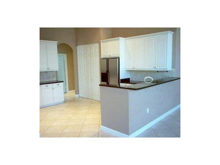 Property Photo:  6740 NW 105th Ln  FL 33076 