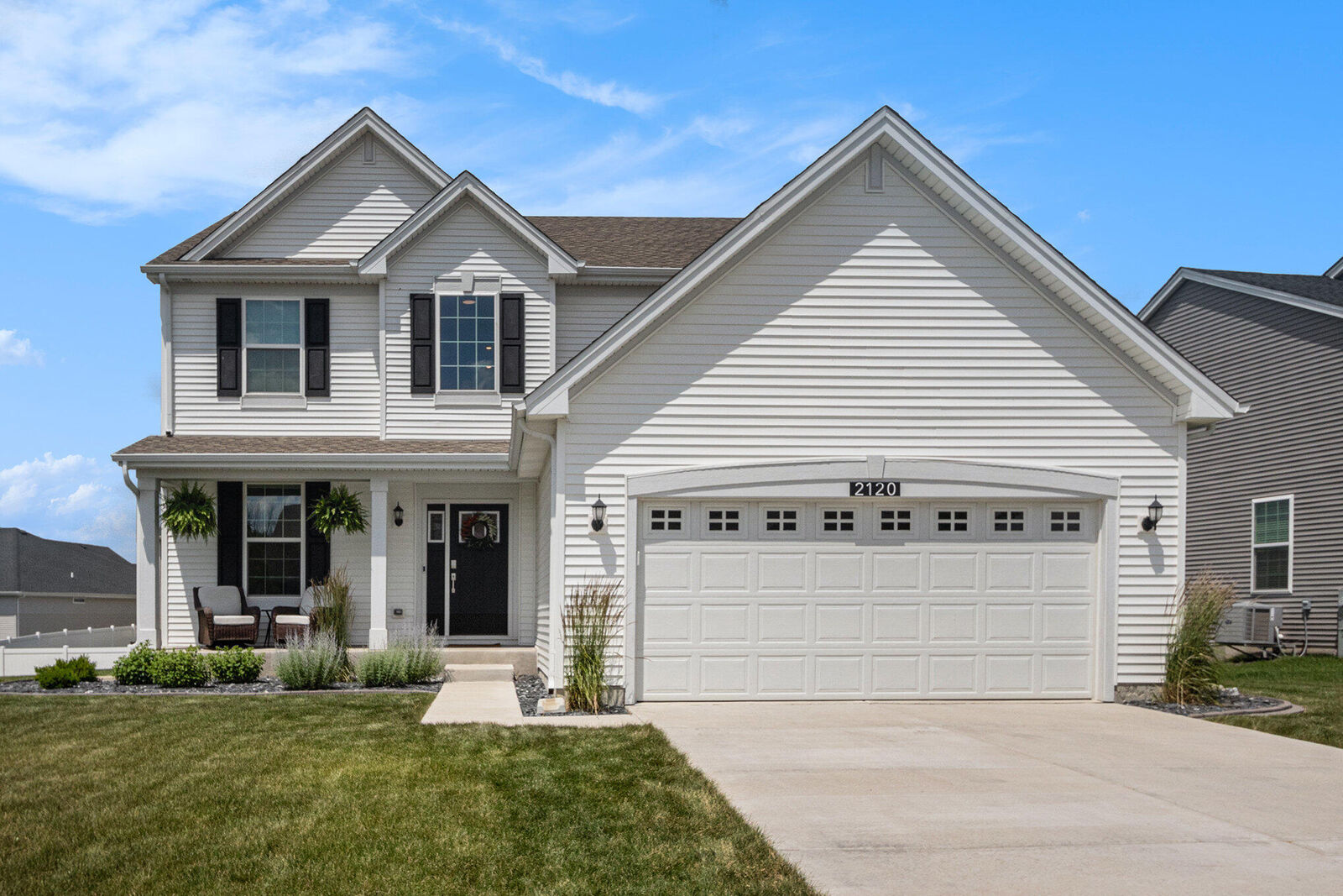 Property Photo:  2120 E 110th Lane  IN 46307 