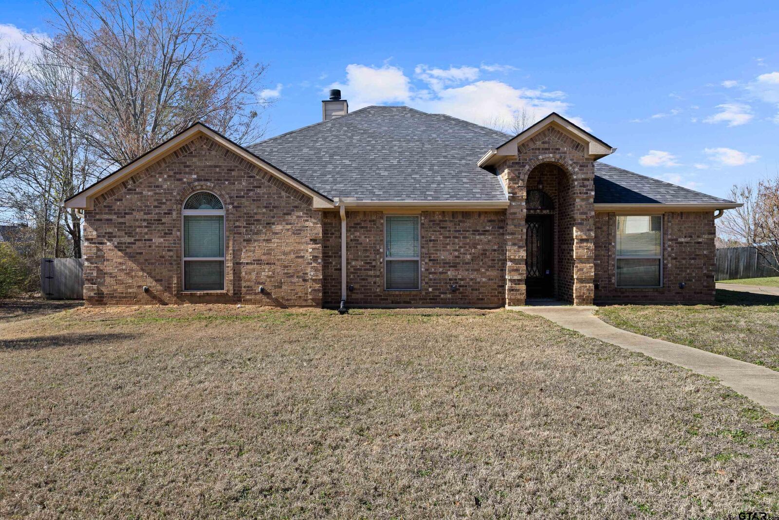Property Photo: 104 Kenswick TX 75652