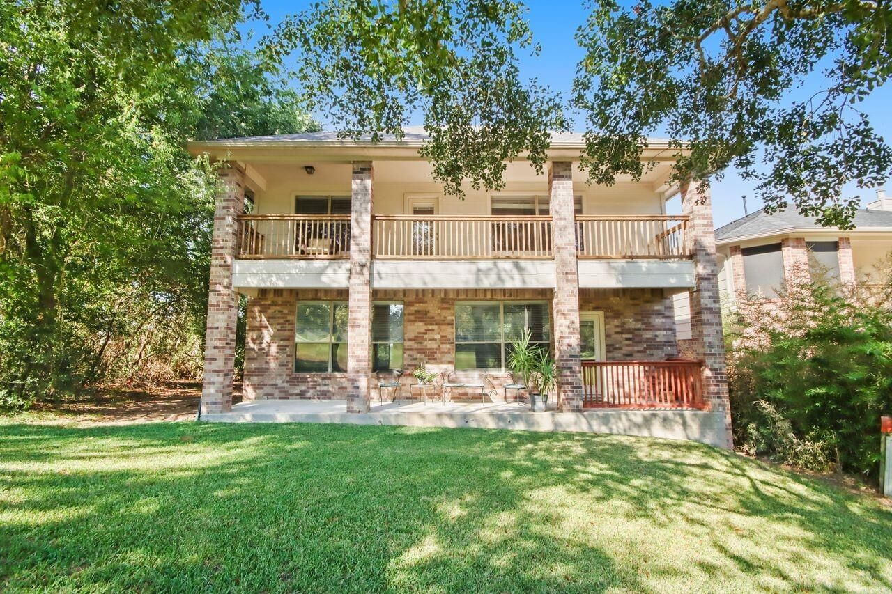Property Photo:  138 Harbour Town Drive  TX 77356 