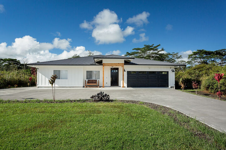 Property Photo:  15-1638 30th Ave  HI 96749 