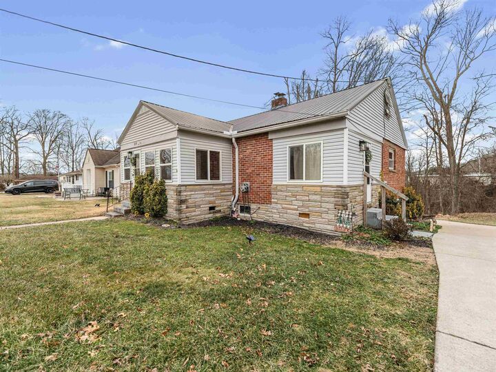 Property Photo:  213 Holley Court  WV 25504 