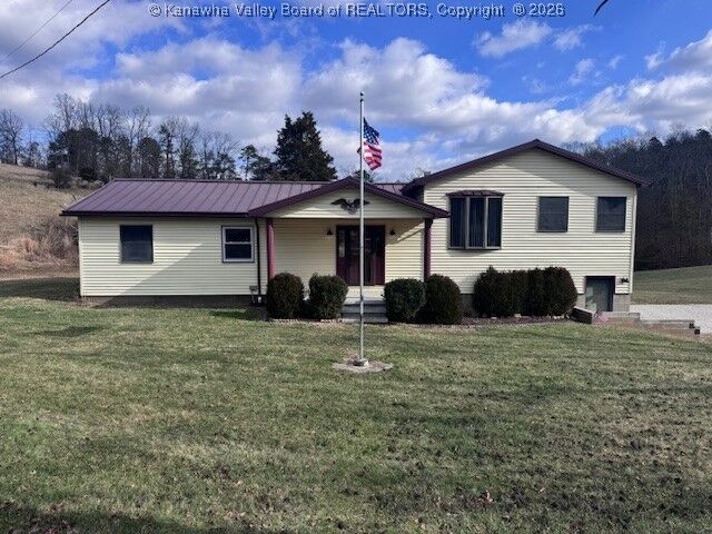 Property Photo:  3481 Mt Union Road  WV 25082 