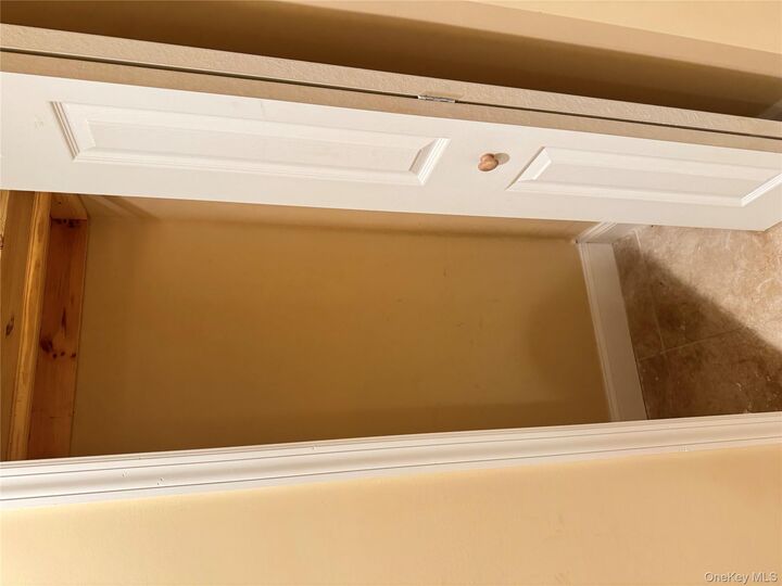 Property Photo:  1019 E 230th Street  NY 10466 