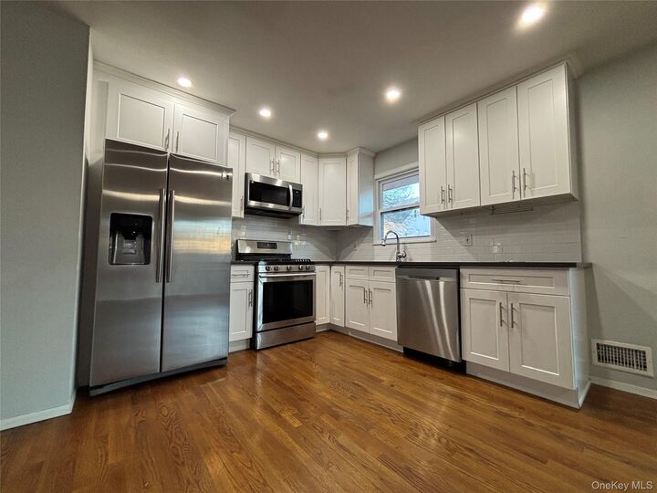 Property Photo: 11 Muir Place NY 10801