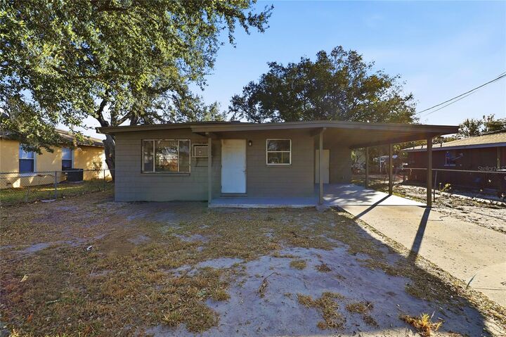 Property Photo: 319 Leta Street FL 33823