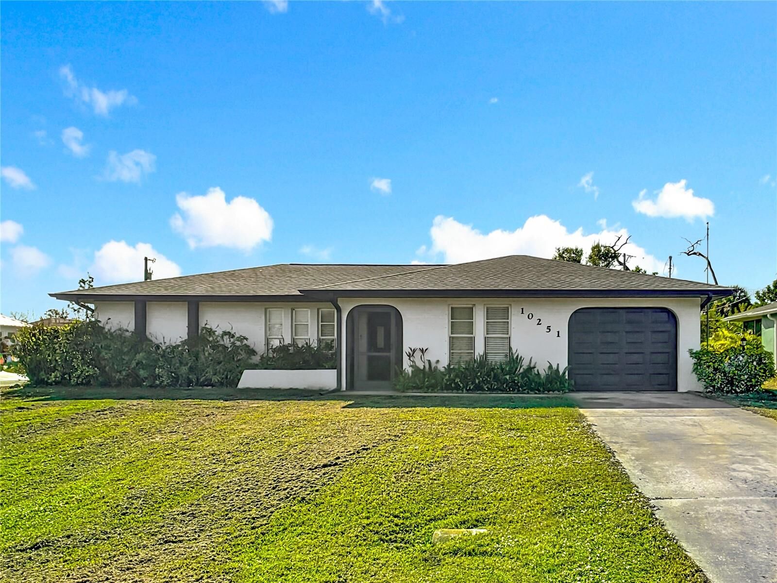 Property Photo:  10251 Oceanspray Boulevard  FL 34224 