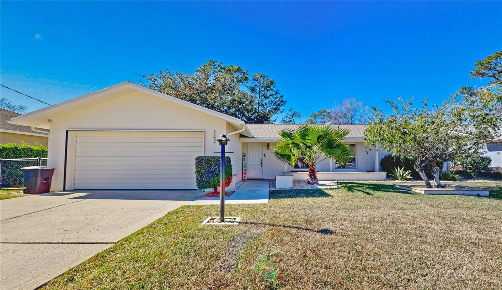 Property Photo:  142 Foster Lane  FL 32137 