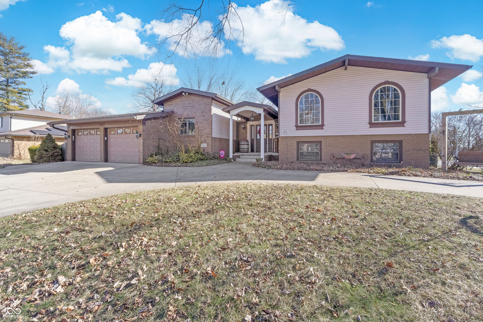 Property Photo:  3605 Saddle Drive  IN 47203 