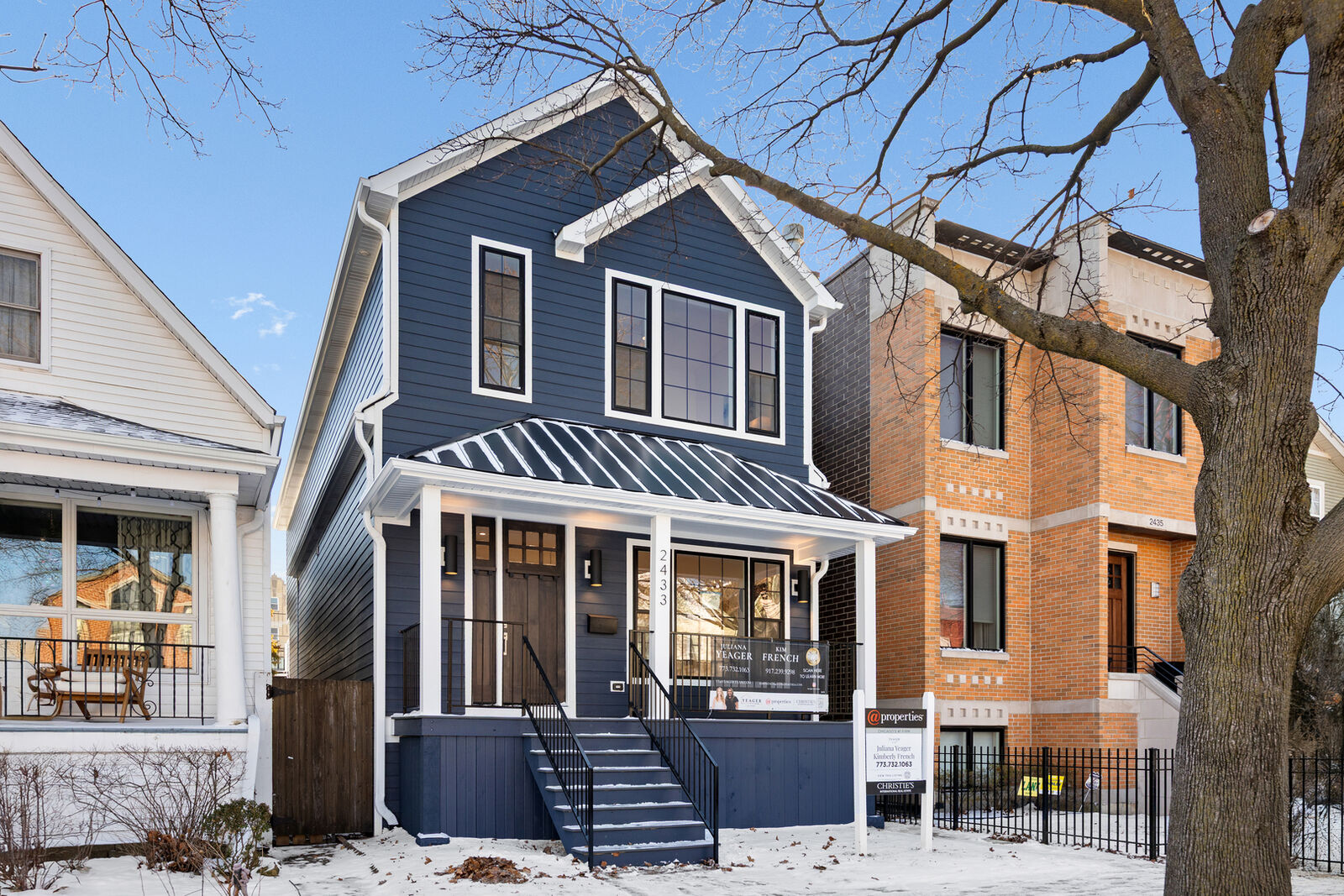 Property Photo:  2433 W Cuyler Avenue  IL 60618 
