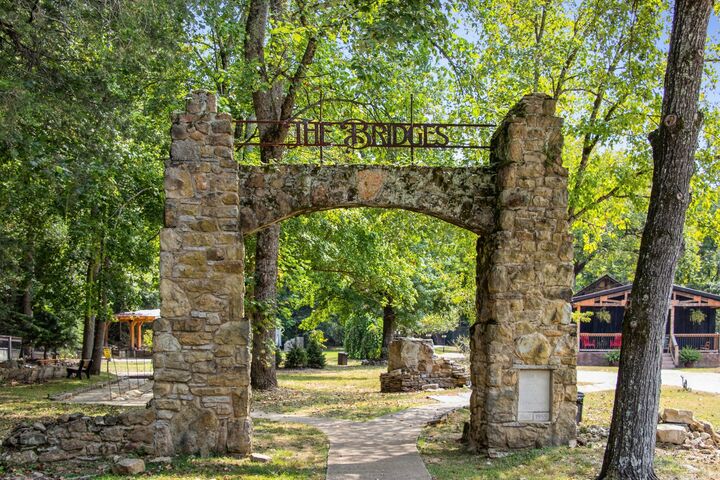 Property Photo: 299 Natural Bridge Park Rd TN 38485