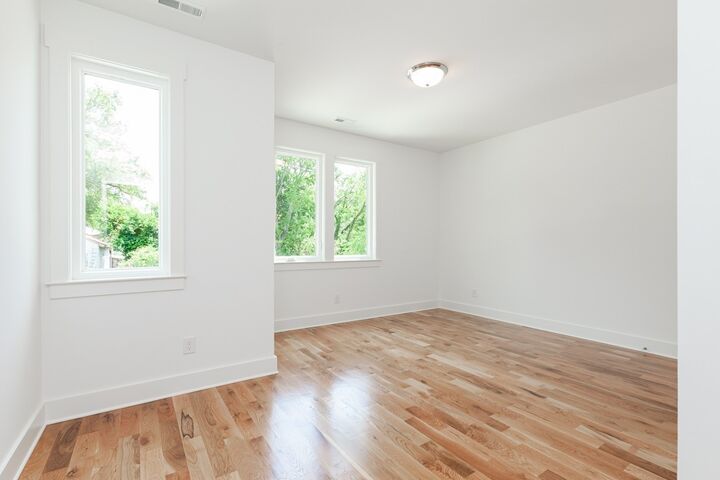 Property Photo:  799 Fairwin Av  TN 37216 