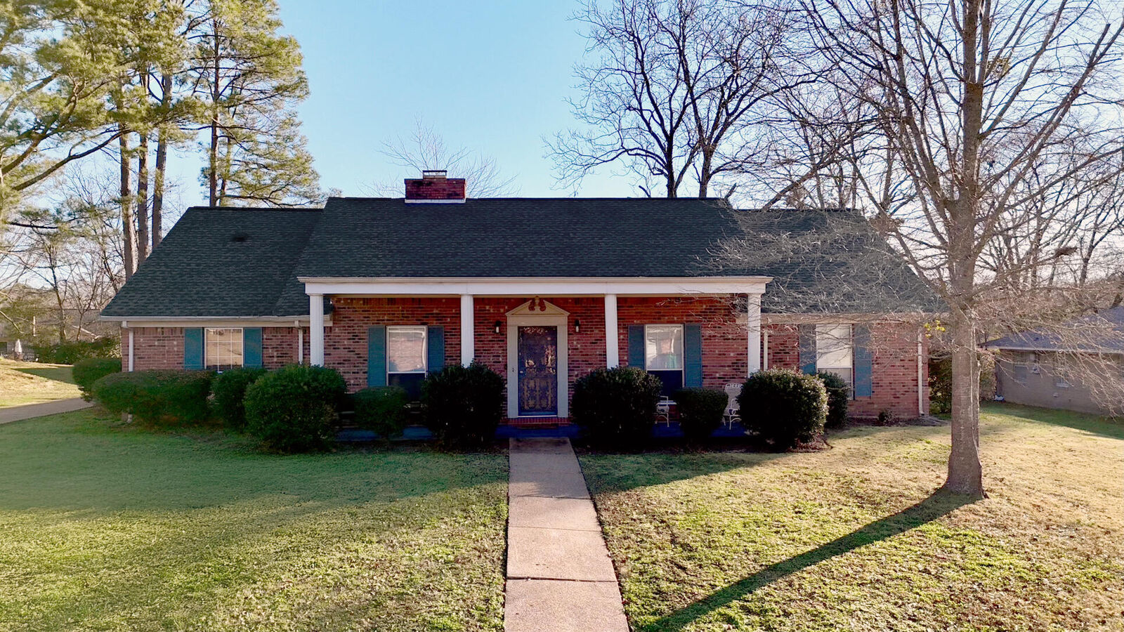 Property Photo:  1009 Taft Street  MS 38801 