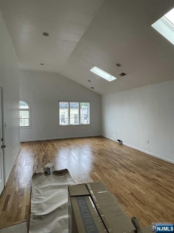 Property Photo:  104 Clinton Avenue 3  NJ 07304 