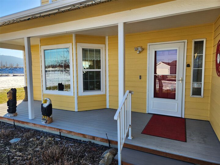 Property Photo: 130 Greenbriar Drive MT 59901