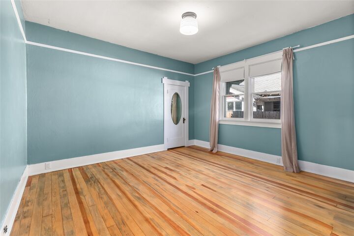 Property Photo:  542 Eddy Avenue  MT 59801 