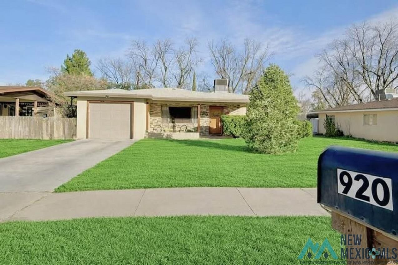Property Photo: 920 Albert Street NM 88220