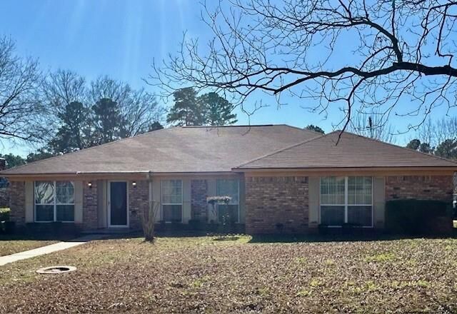 Property Photo:  510 Cynthia Drive  TX 75605 