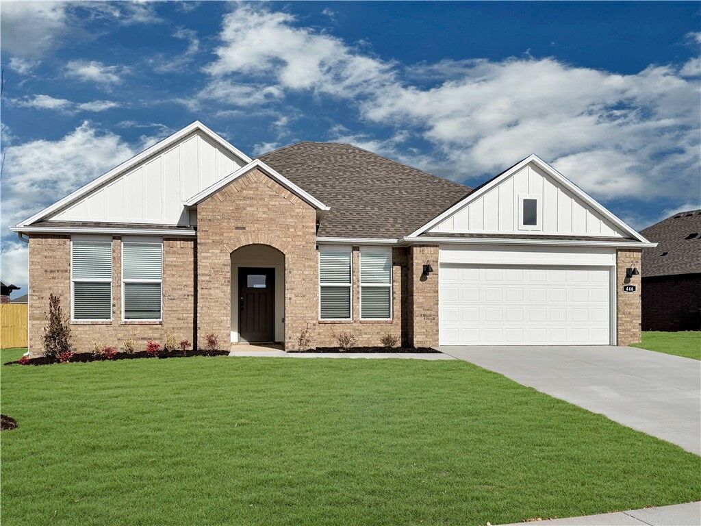 Property Photo:  551 W Canada Drive  AR 72730 